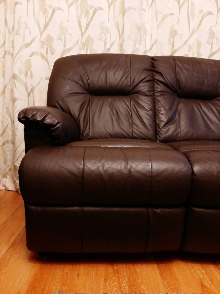 Two Seater Leather sofa - Image 2