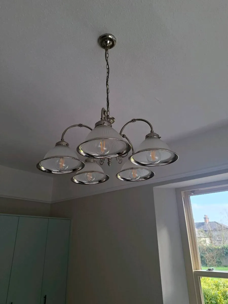 Light fittings - Image 2