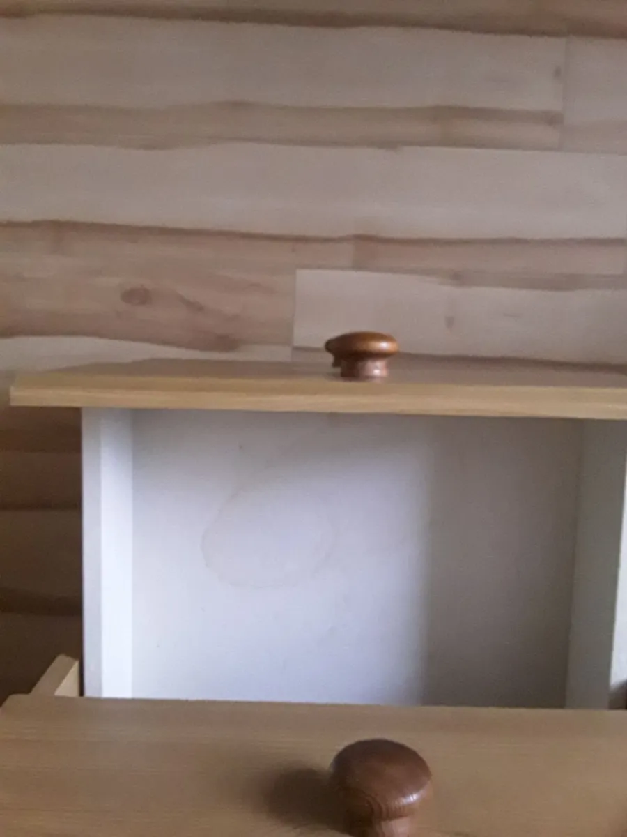 Tree draw Locker good condition - Image 4