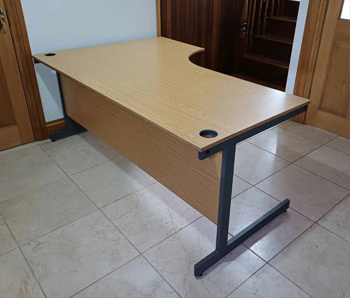 Beautiful Oak Venere Office Desks - Image 1