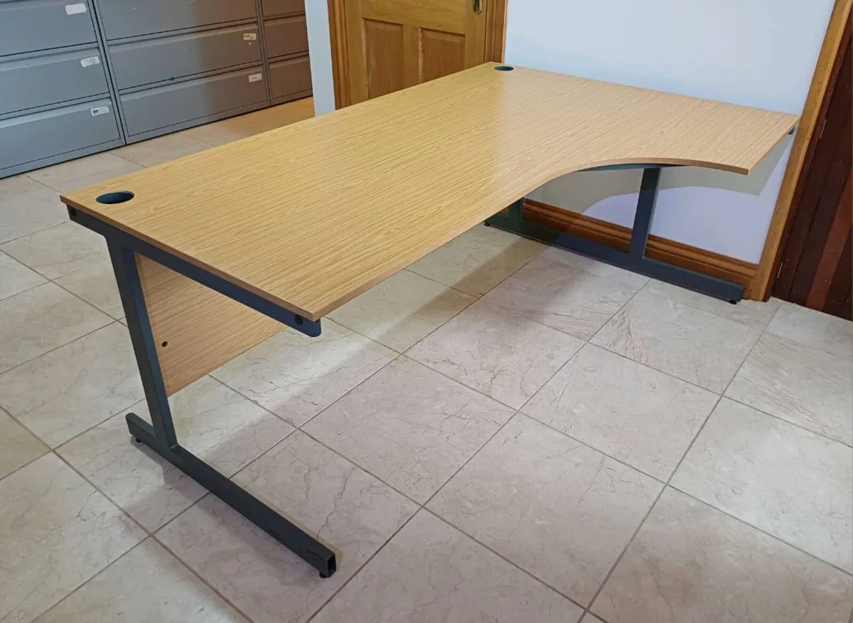 Beautiful Oak Venere Office Desks - Image 3