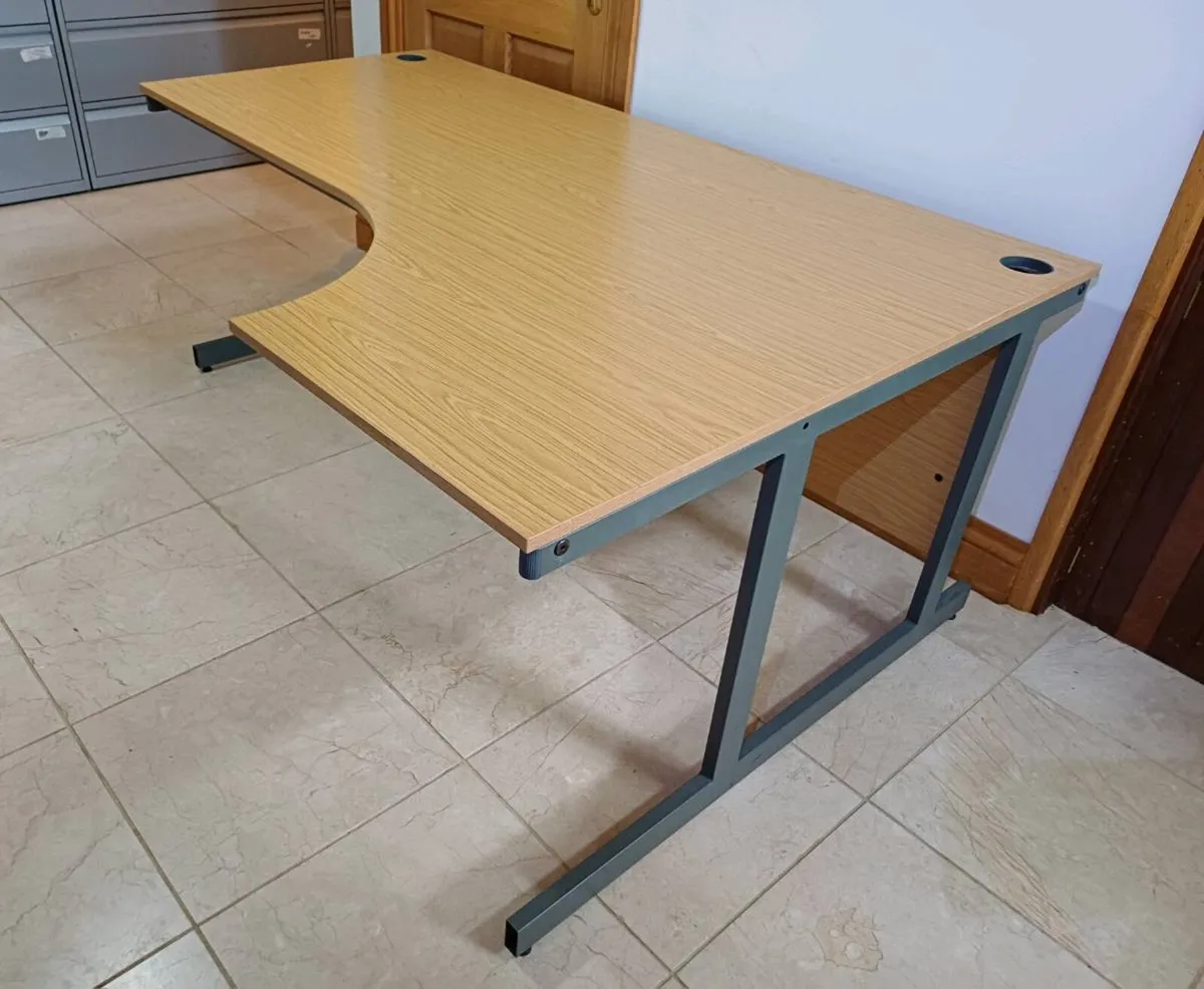 Beautiful Oak Venere Office Desks - Image 4