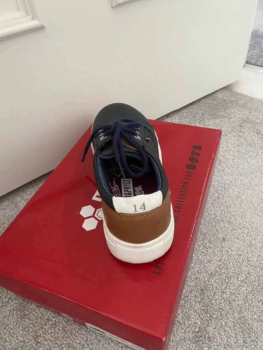 Lloyd & Pryce boys shoes - Image 2