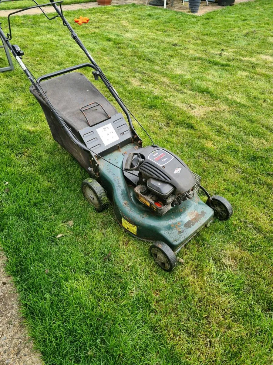Prolawn petrol lawnmower - Image 1
