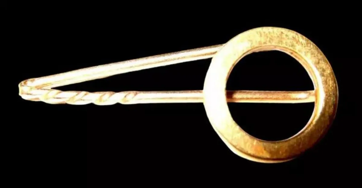 Vintage Hallmarked 9ct Gold Tie Pin - Image 2