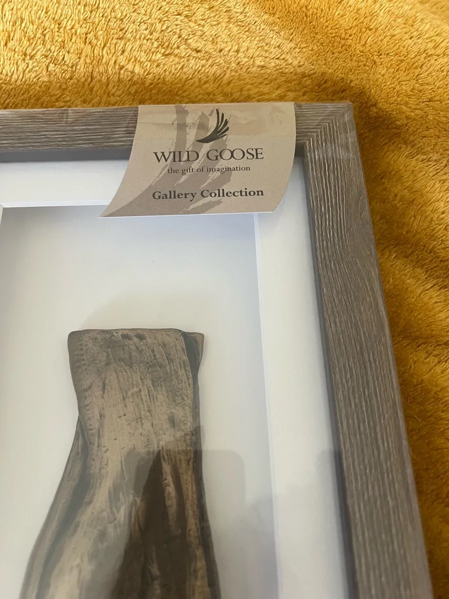 Wild goose frame. Take this hand - Image 3