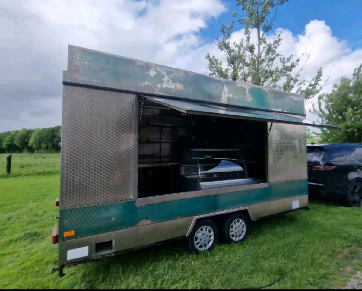 Catering Trailer - Image 1