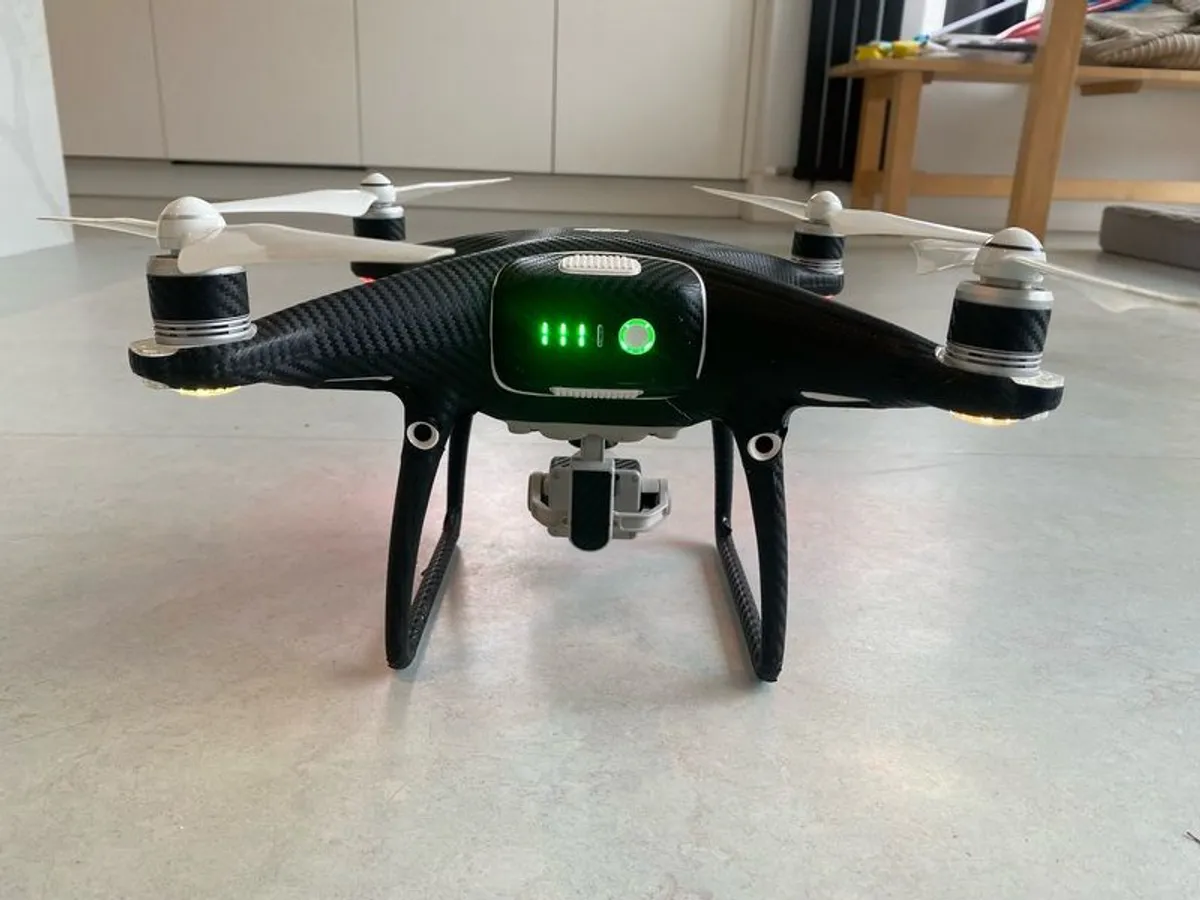 DJI Phantom 4 - Image 3