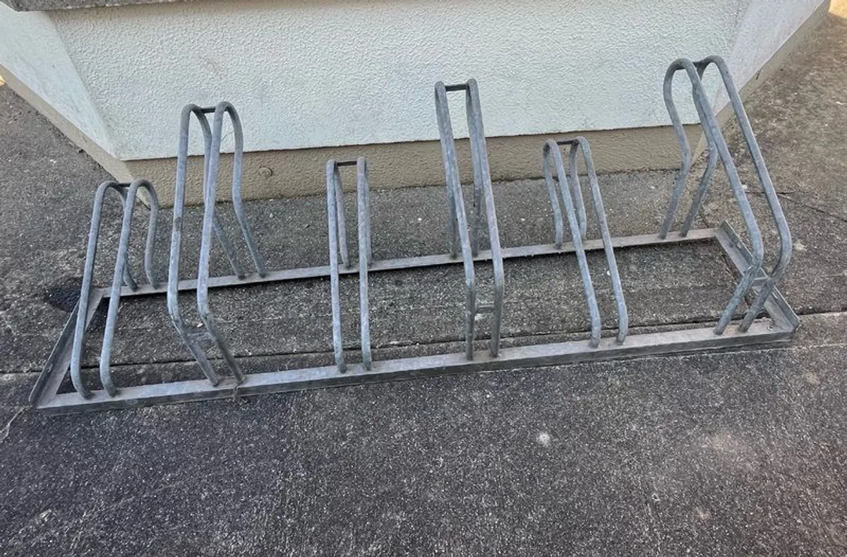 bike stand - heavy duty - Image 1