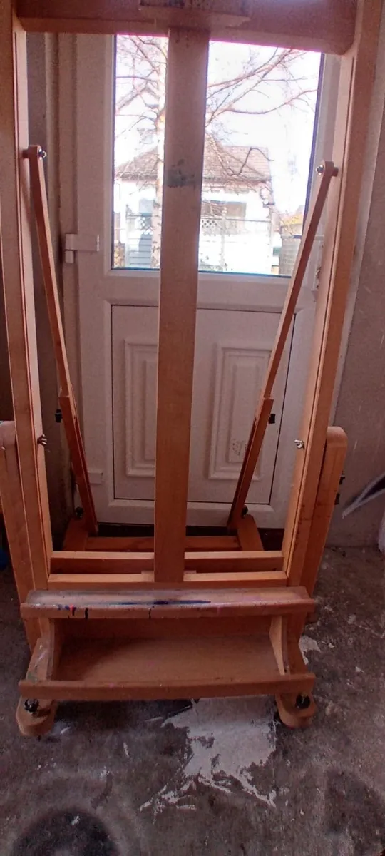 Art Easel - Image 2