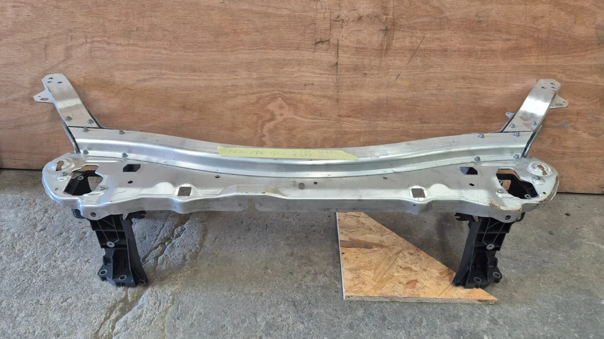 Mercedes Volkswagen  Toyota  Ford Audi front parts - Image 1