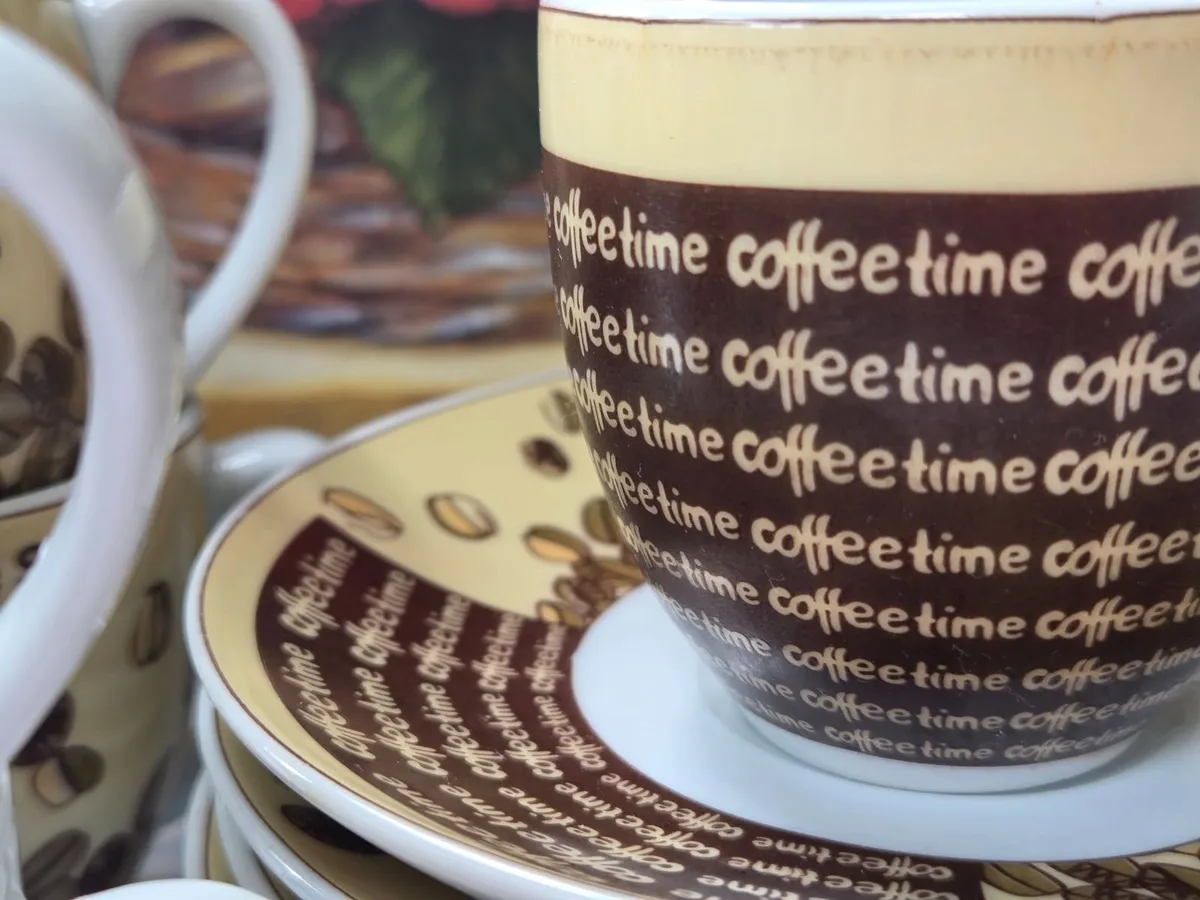 Cute espresso cups and saucers - Image 1