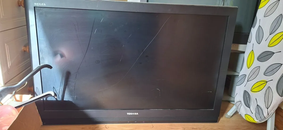 TV monitor - Image 1