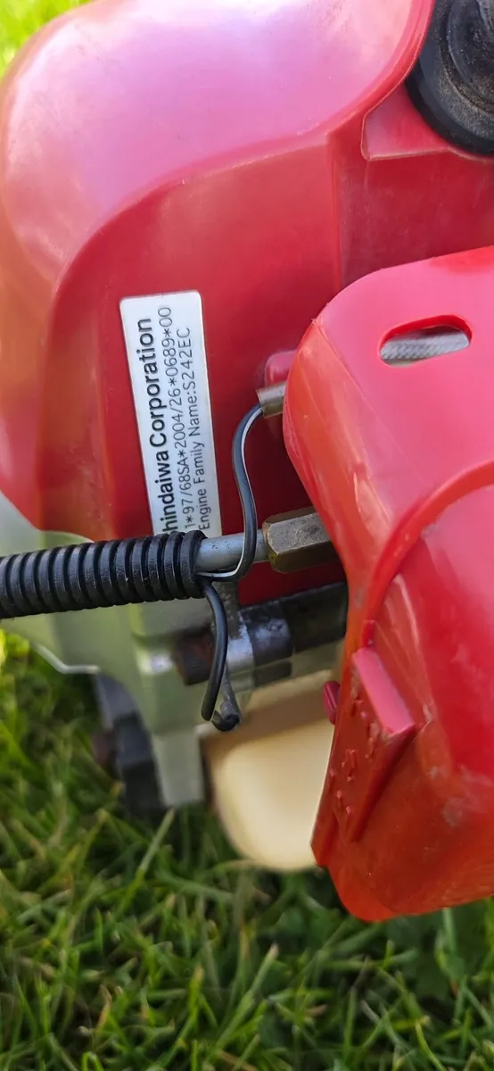 Shindaiwa strimmer - Image 2