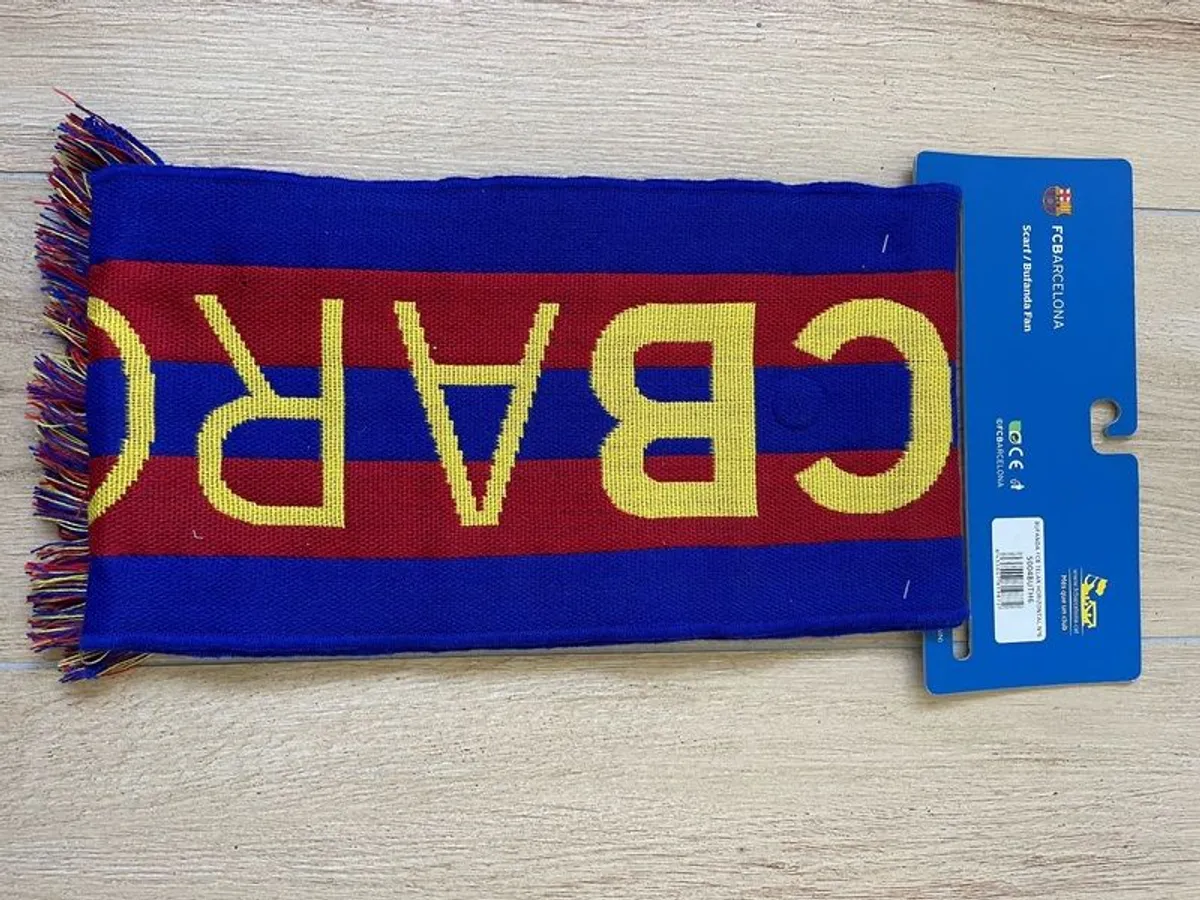 FC Barcelona Scarf - Image 2