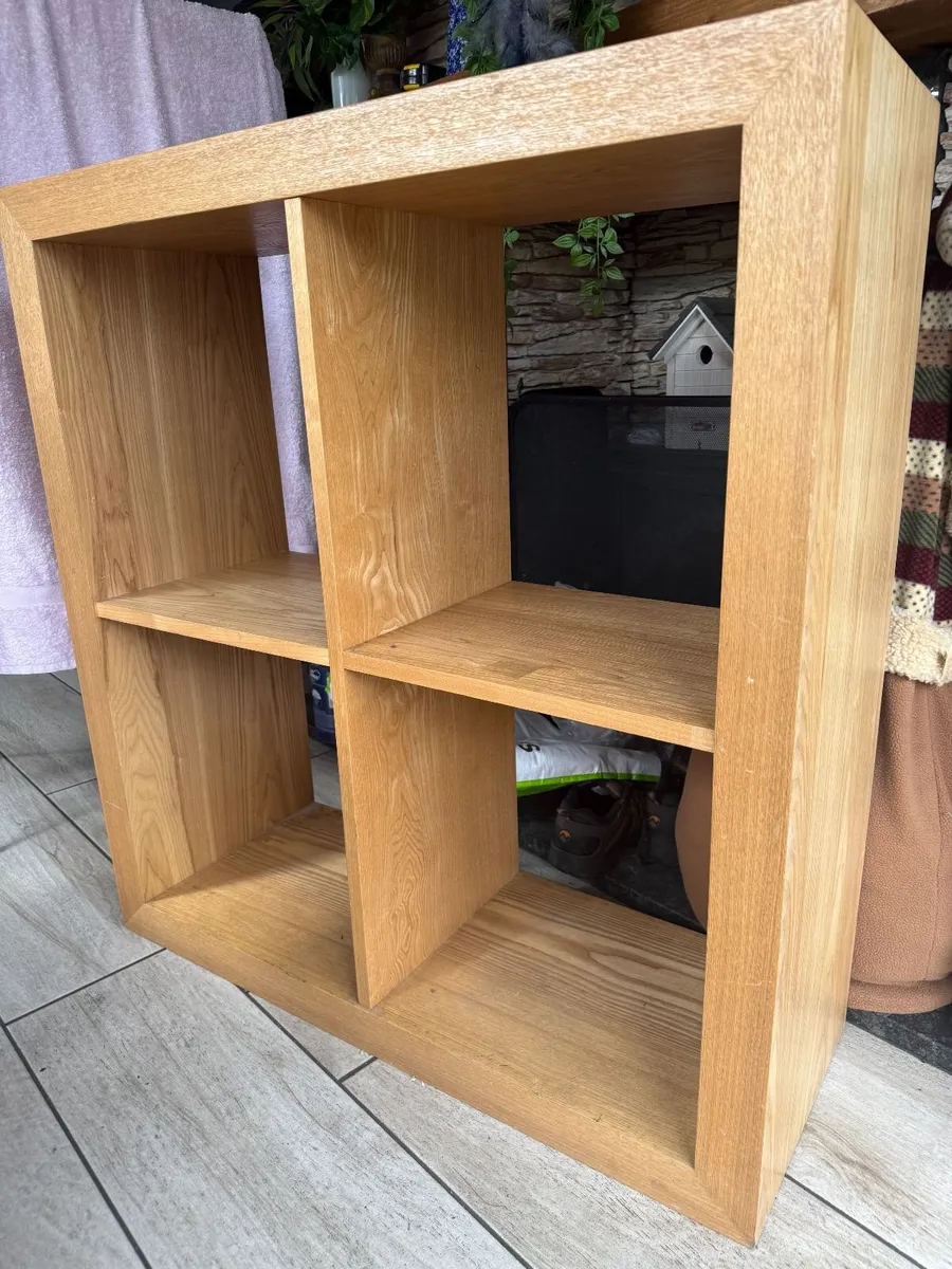 Book Shelf