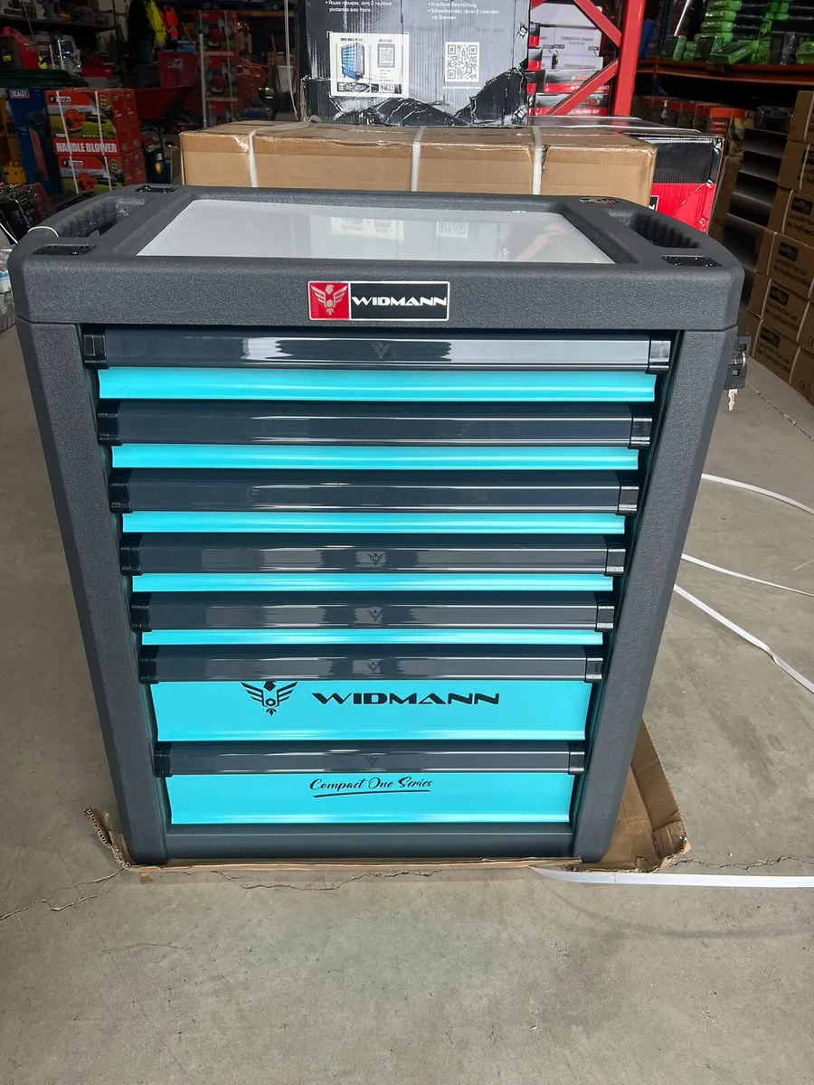 Fully loaded toolchest - Image 1