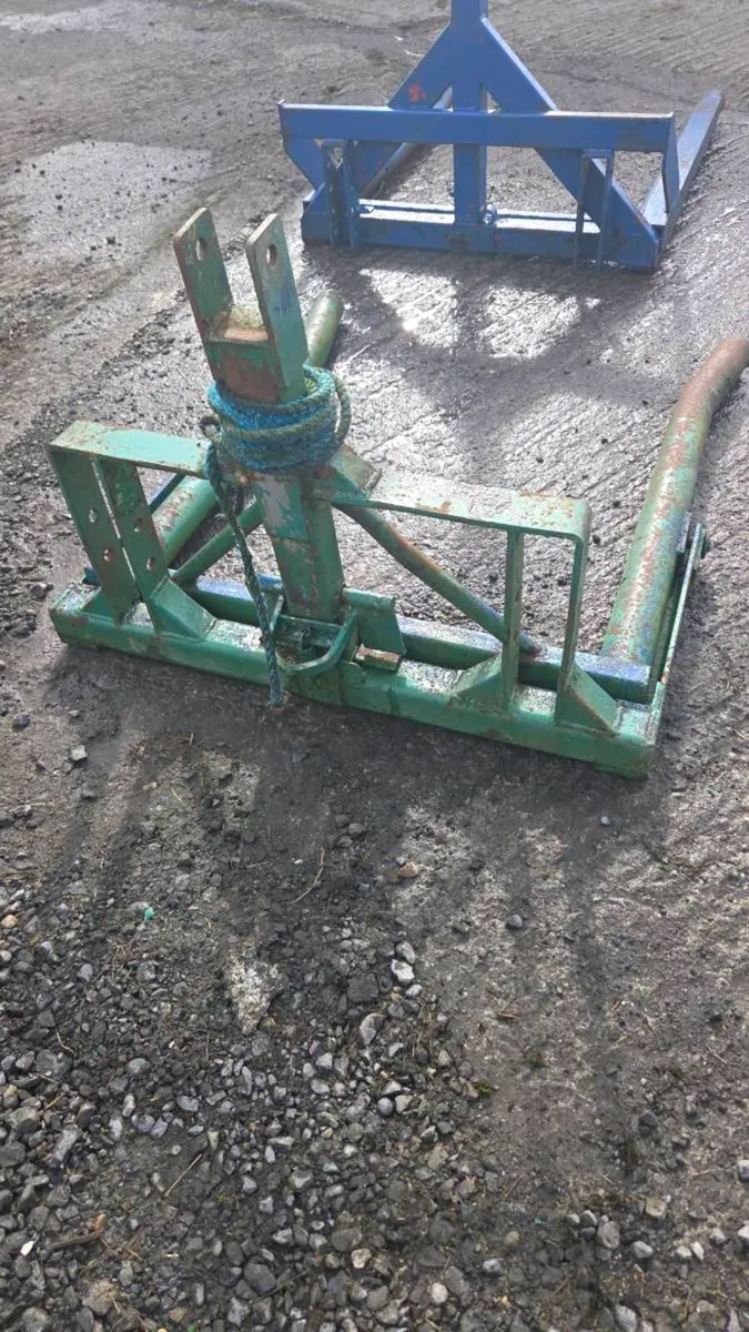 Bale Handler/Lifter - Image 3