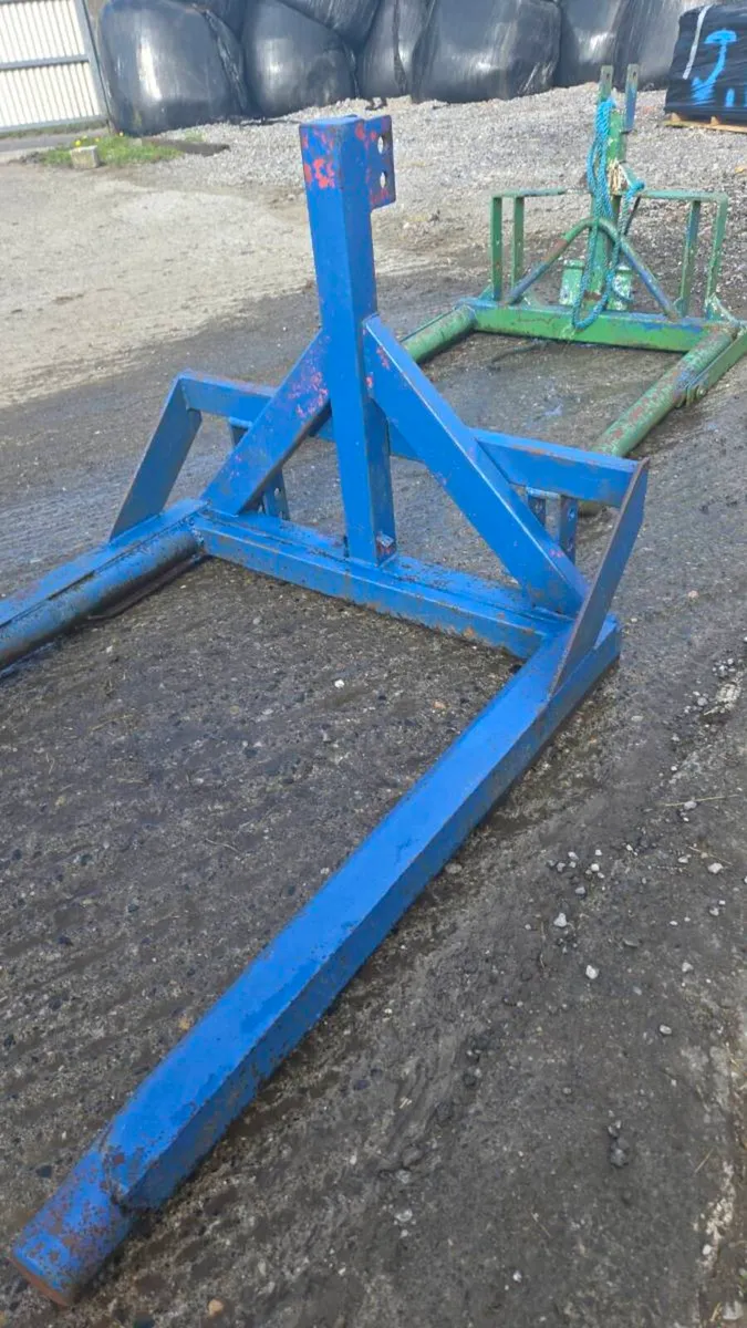 Bale Handler/Lifter - Image 4