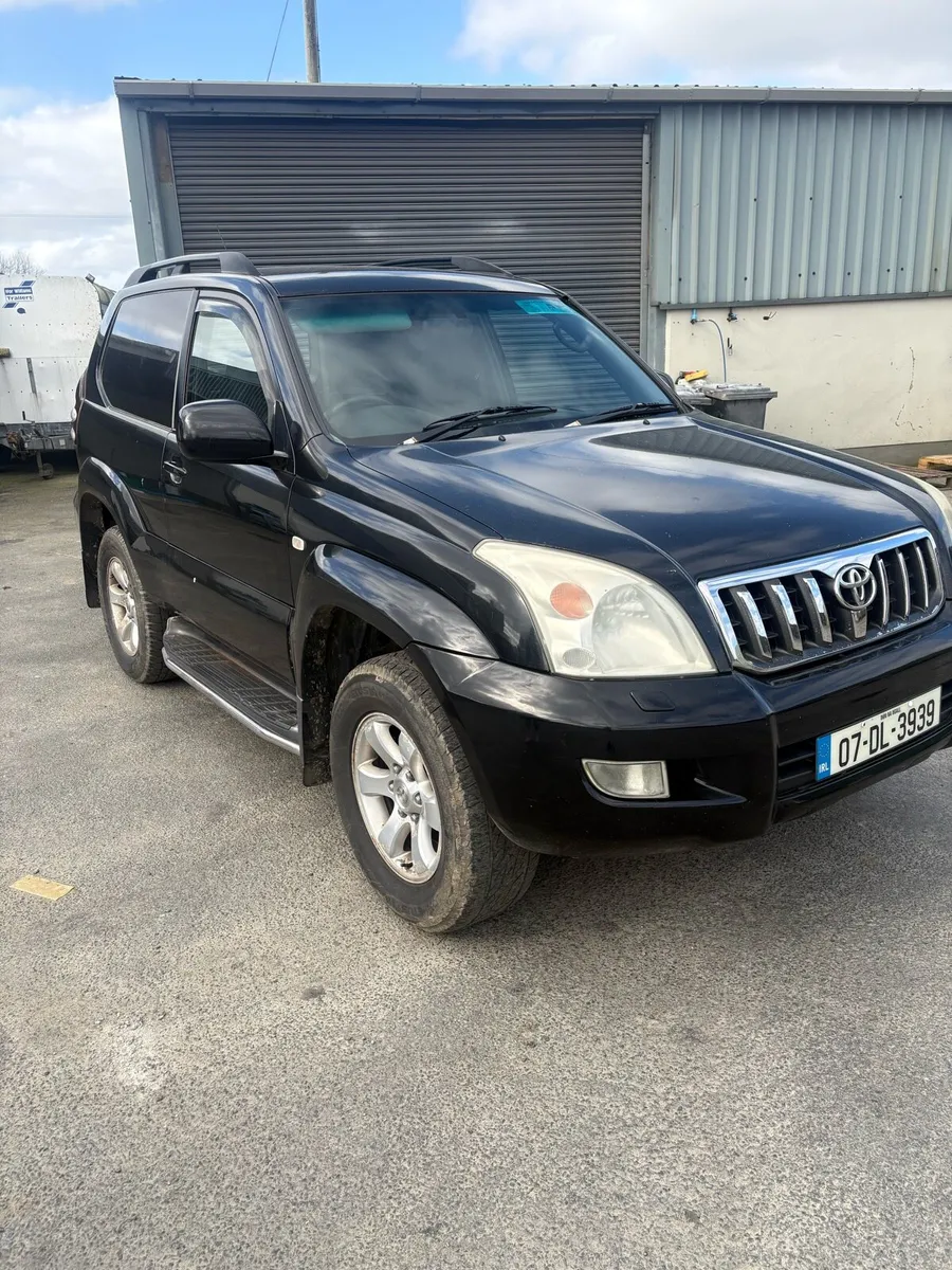 Toyota landcruiser - Image 1