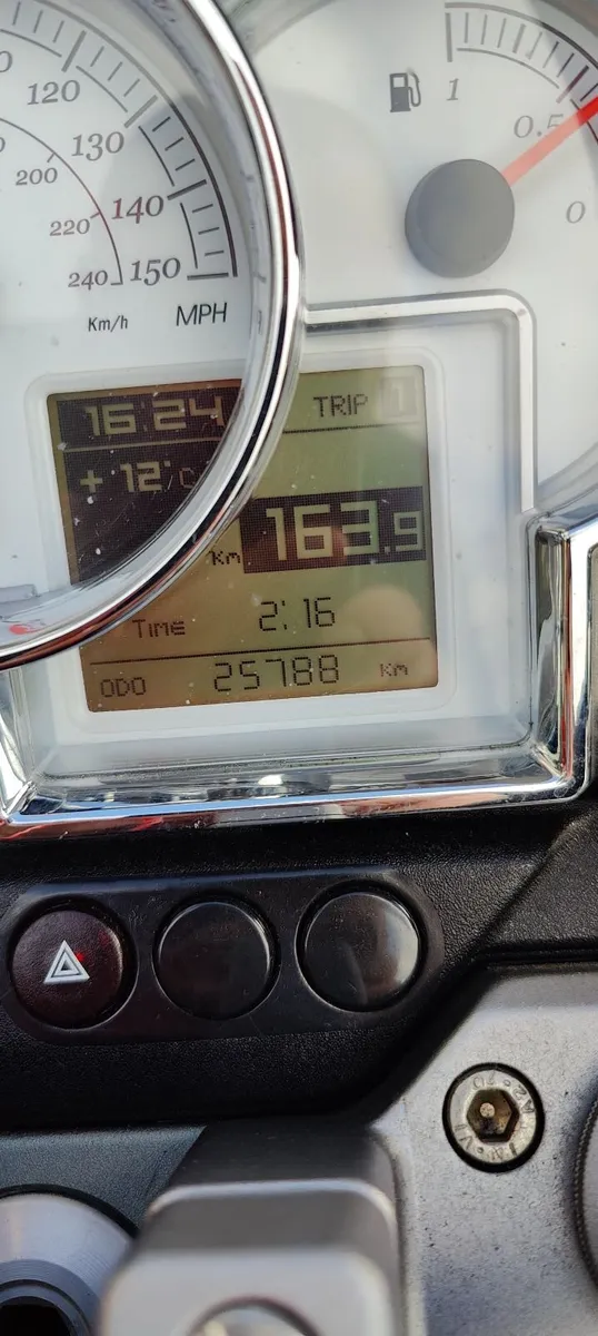 MOTO-GUZZI 1200 Sport - Image 4