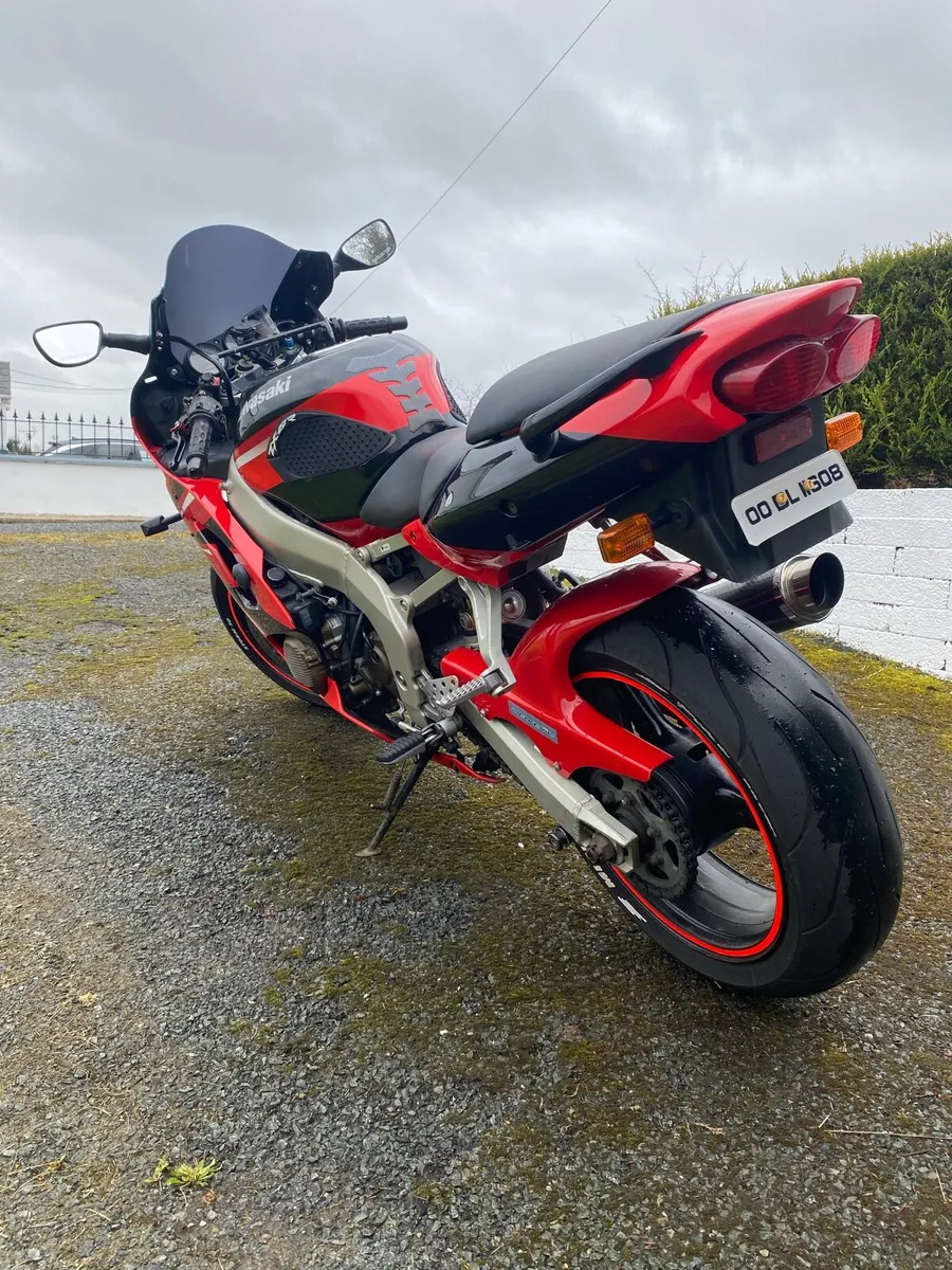 00 zx6r - Image 3