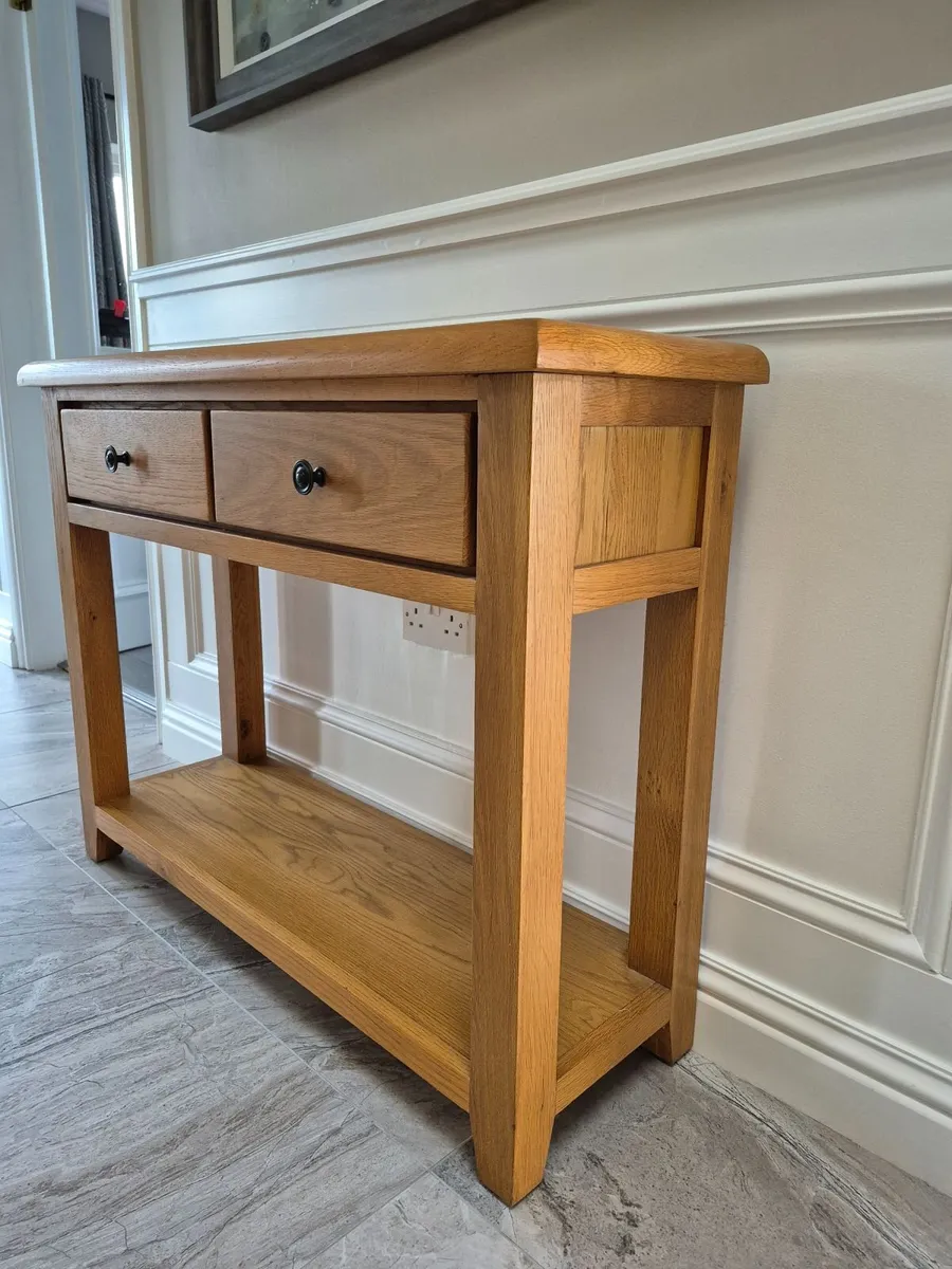 Console Table - Image 2