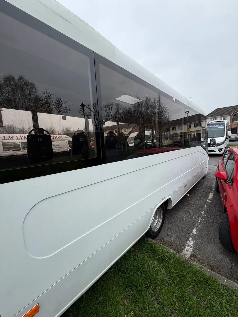 2 x 131 Mercedes sprinter W/C accessible minibuses - Image 4