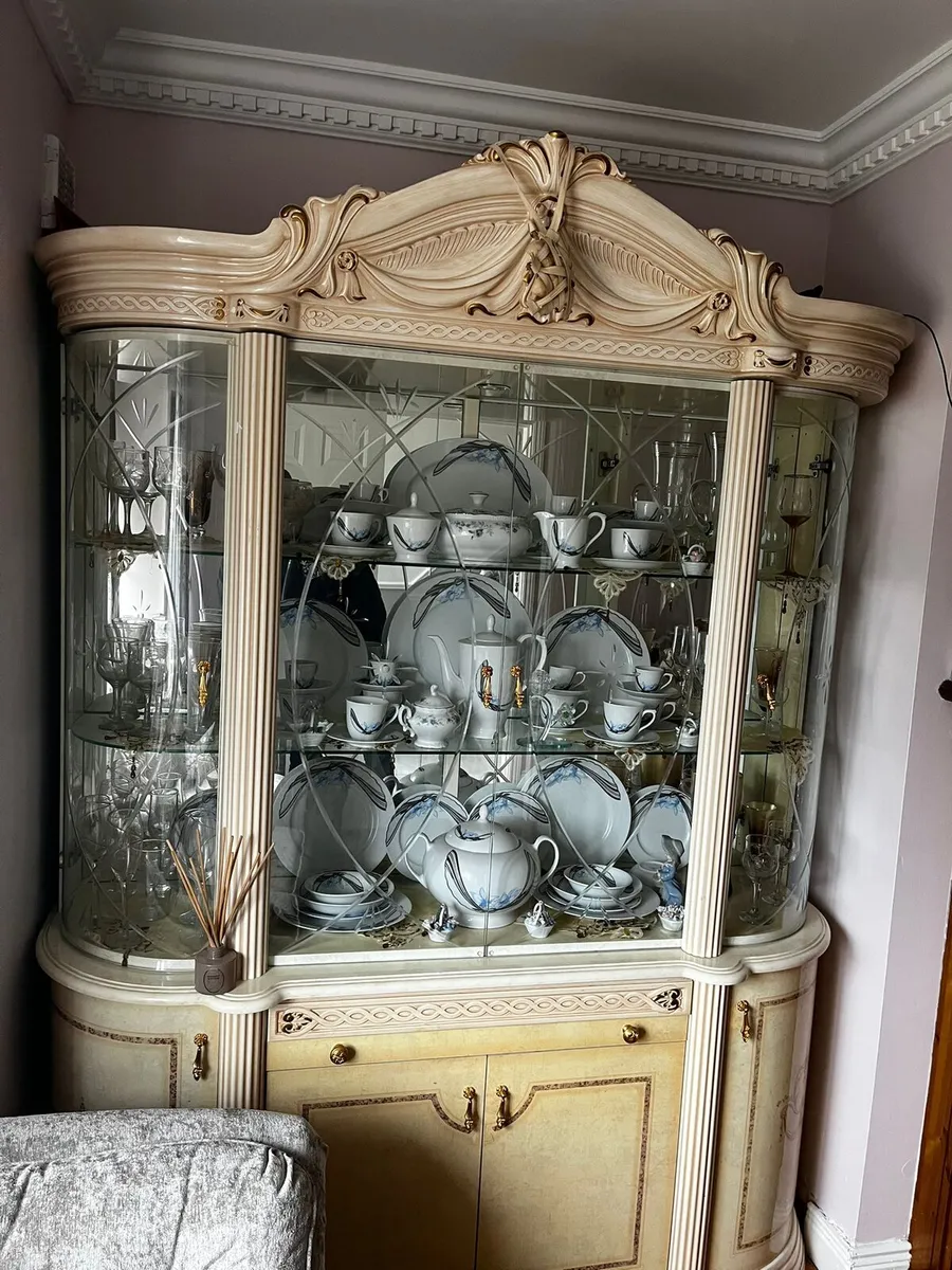 Glass unit - Image 3