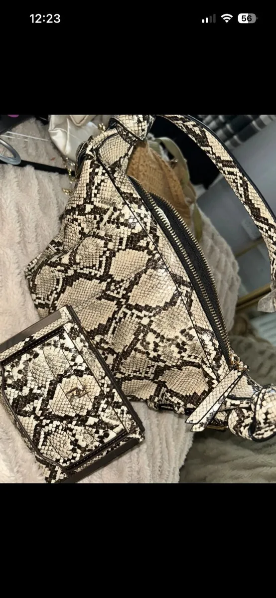 River island handbag and purse - Image 1