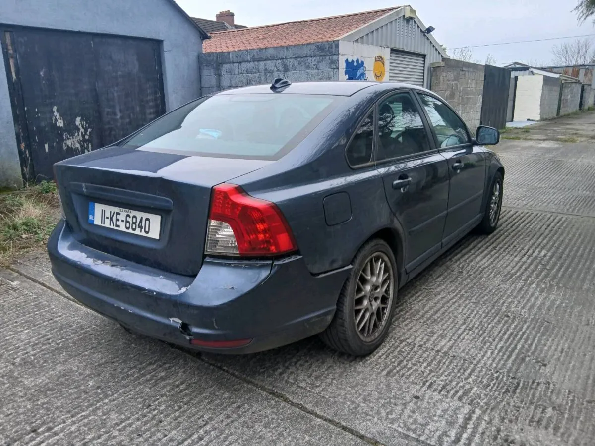 2011 VOLVO S40 DIESEL - Image 3