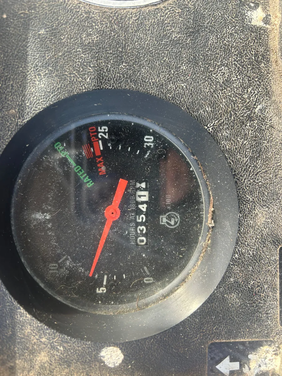 1989 Case 885XL 2wd - Image 2