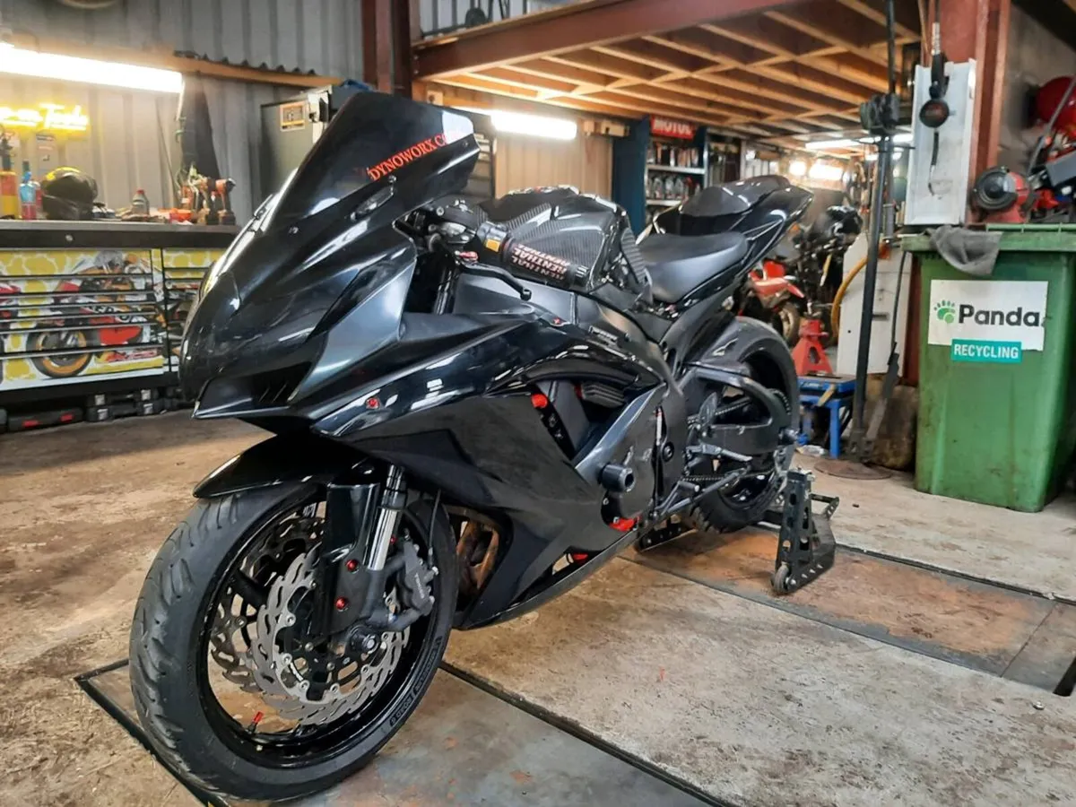 Gsxr 750 - Image 1