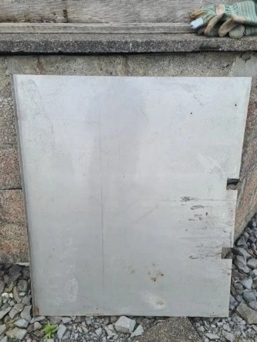5 x sheets of stainless steel sheeting - Image 2