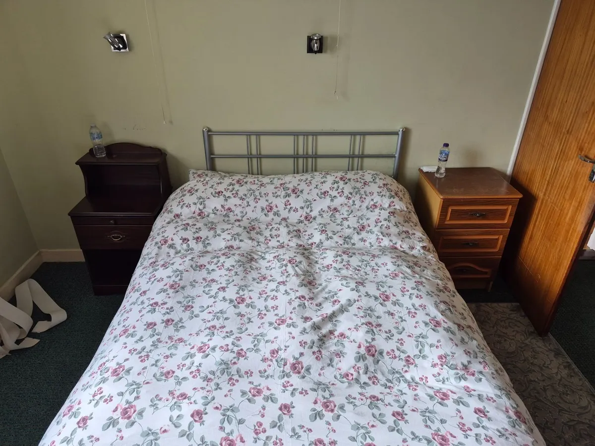 Free Furniture - Image 3