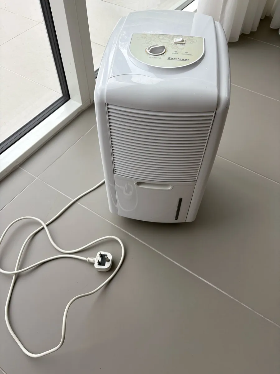 Dehumidifier 10L - Image 1