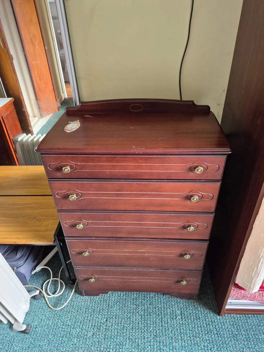 Free Furniture - Image 4