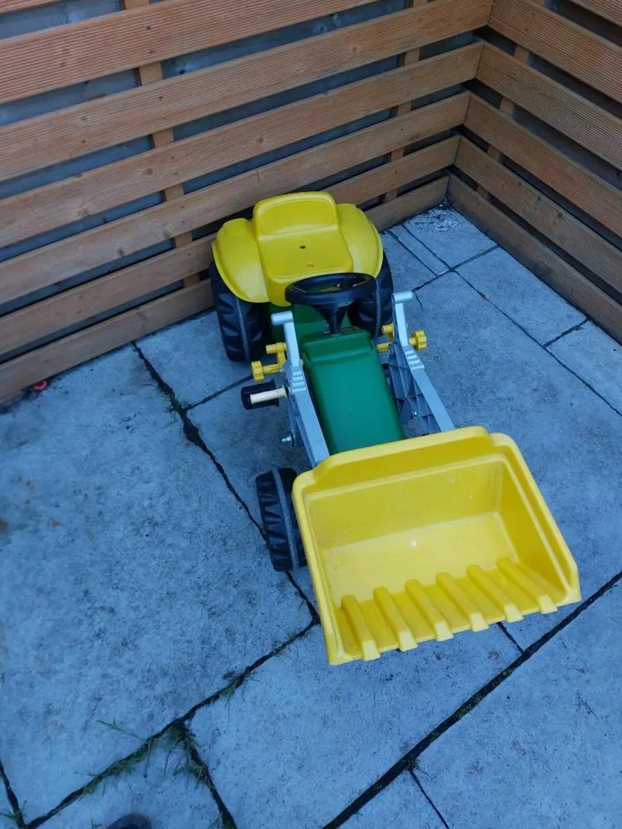 Kids Ride-On Tractor with Front Loader & Trailer - Image 4