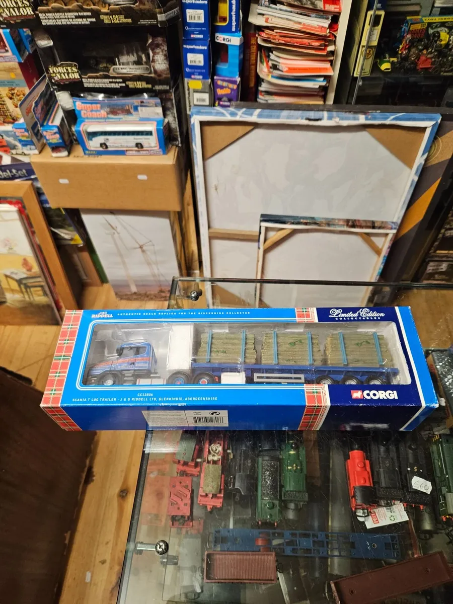 Corgi Scania T Cab with Trailer and Log Load 1.50 - Image 1