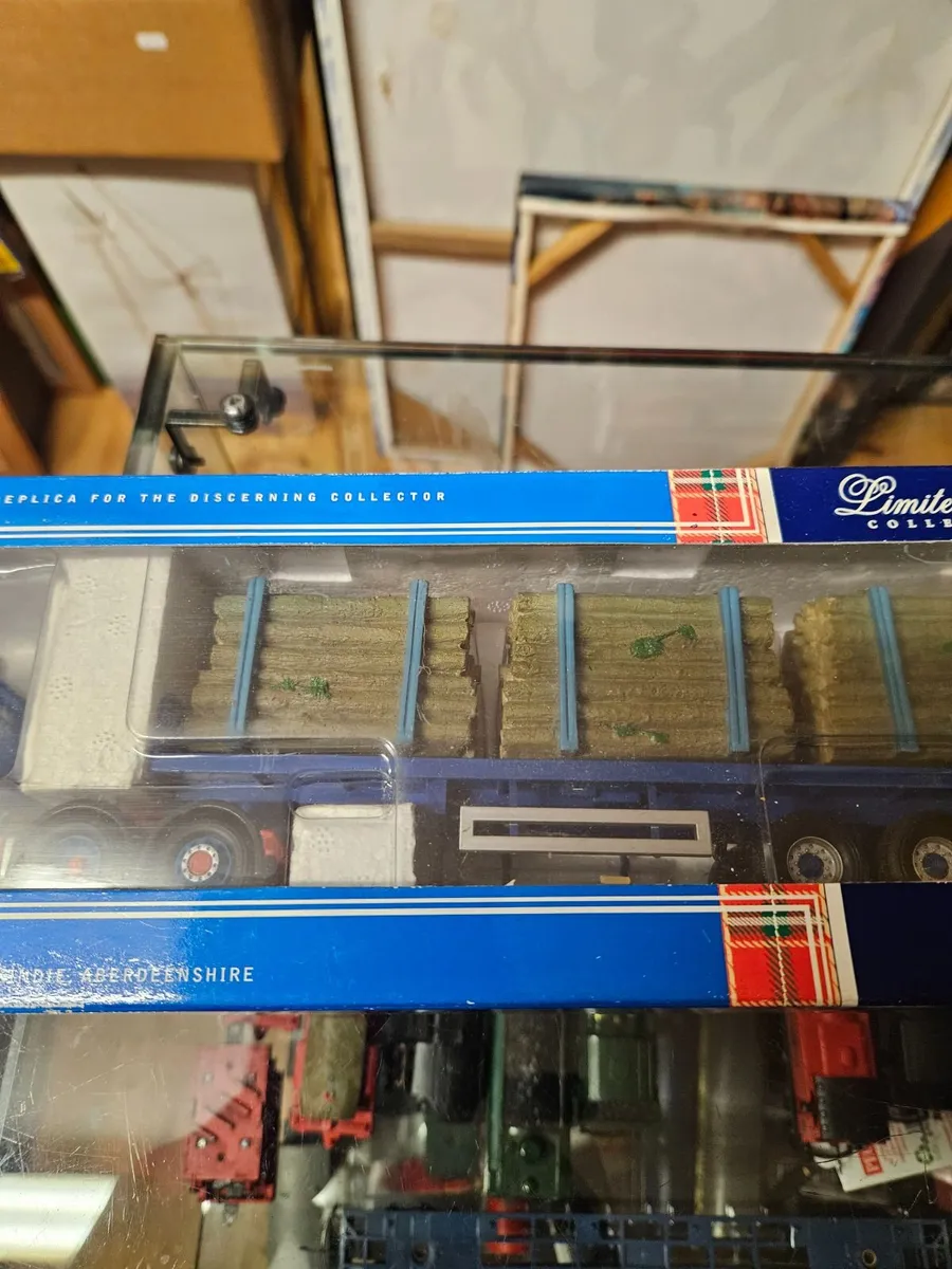 Corgi Scania T Cab with Trailer and Log Load 1.50 - Image 3