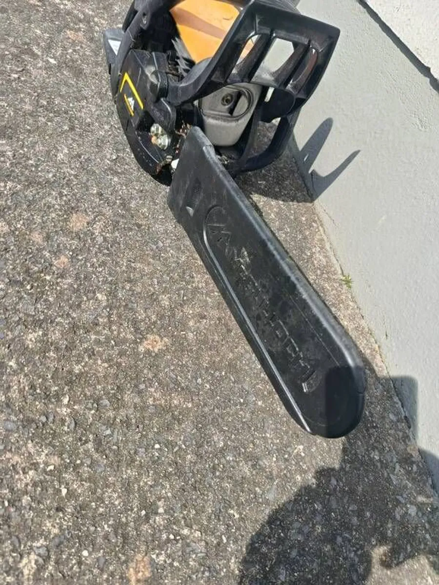 Petrol chainsaw - Image 3