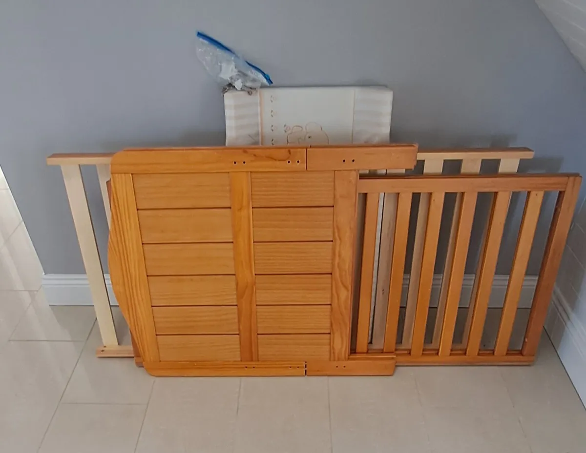 Mothercare Cotbed - Image 2