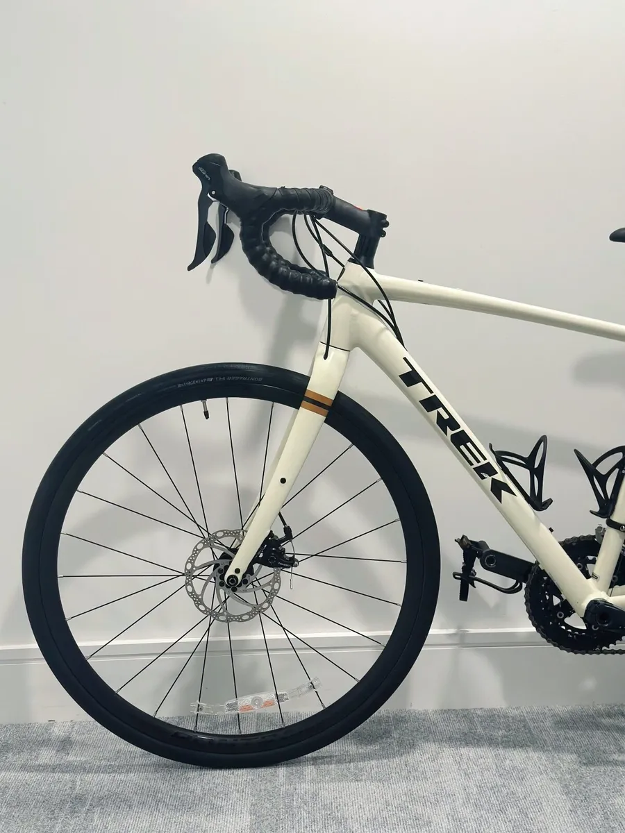 Trek AL 3 Road Bike 54cm frame - Image 1