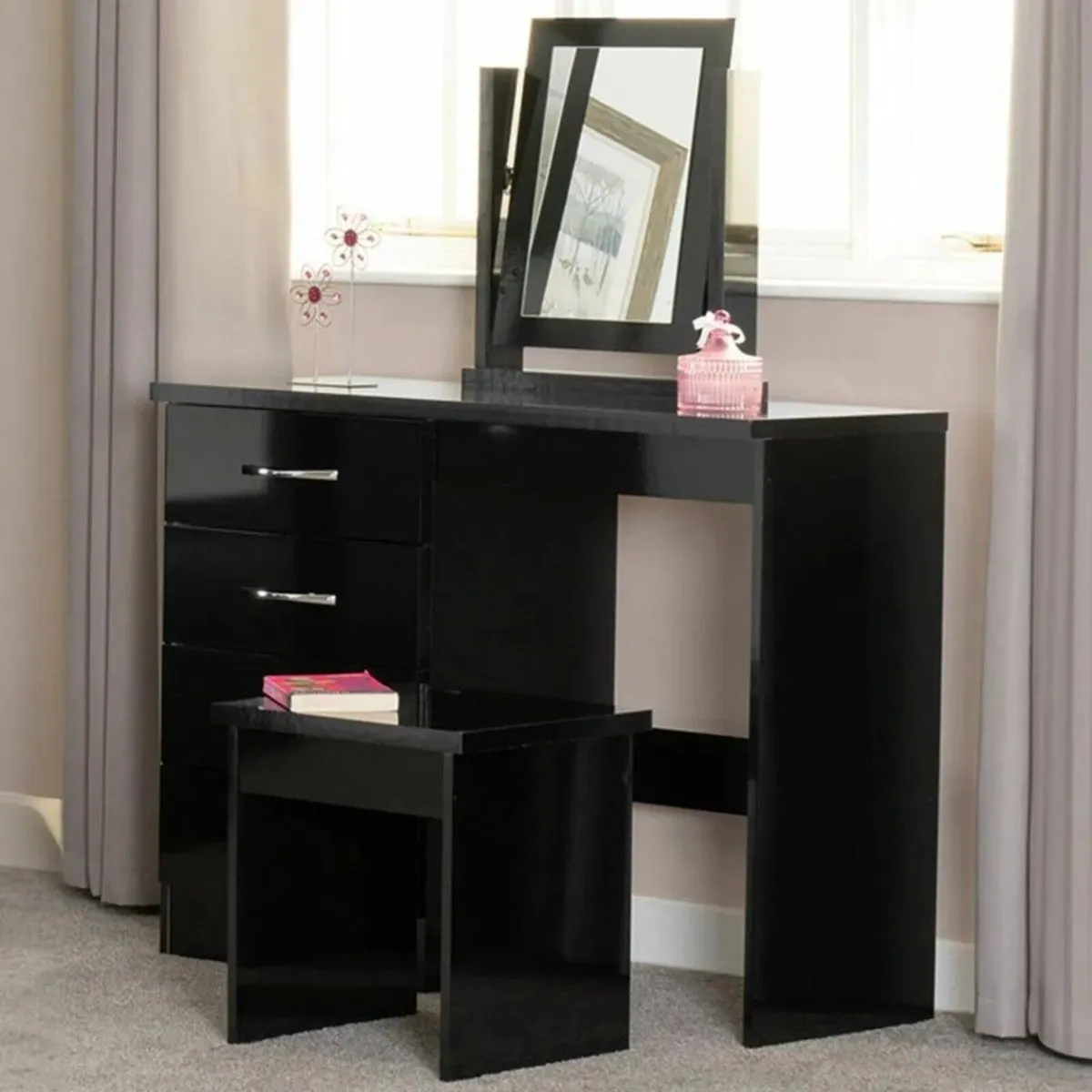 DRESSING TABLE SETS - Image 3
