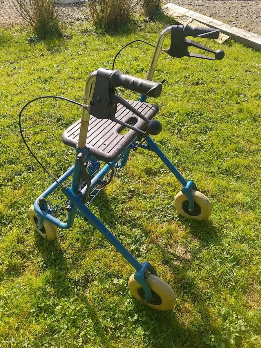 Walker rollator walking aid - Image 4