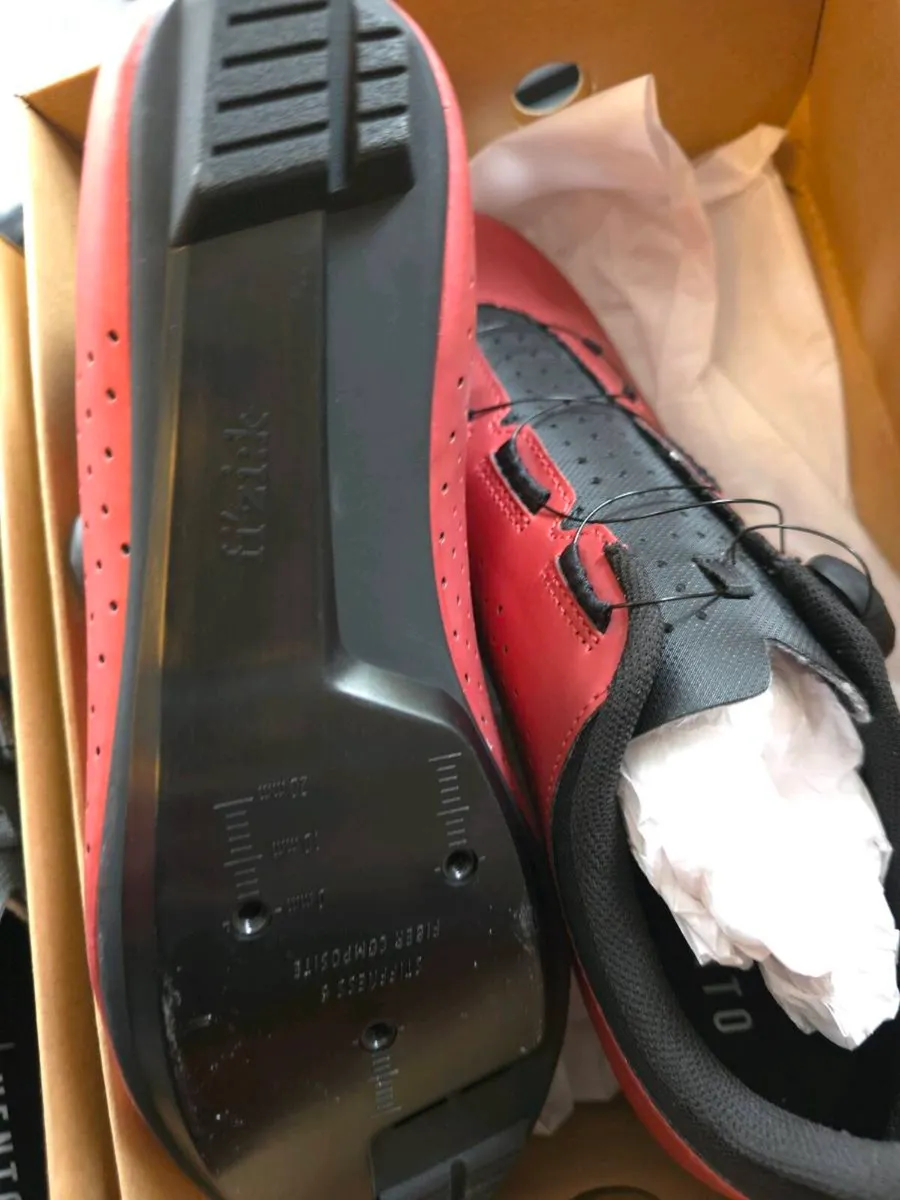 Fizik Vento Road Shoes As New - Image 3