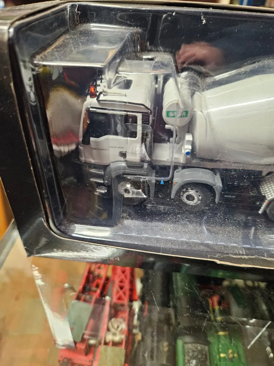 Corgi NZG MAN Cement Truck 1.50 - Image 3