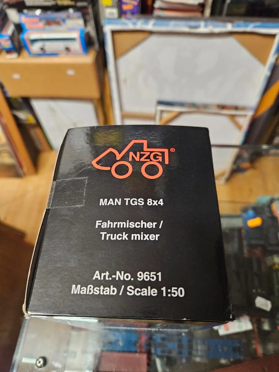 Corgi NZG MAN Cement Truck 1.50 - Image 4