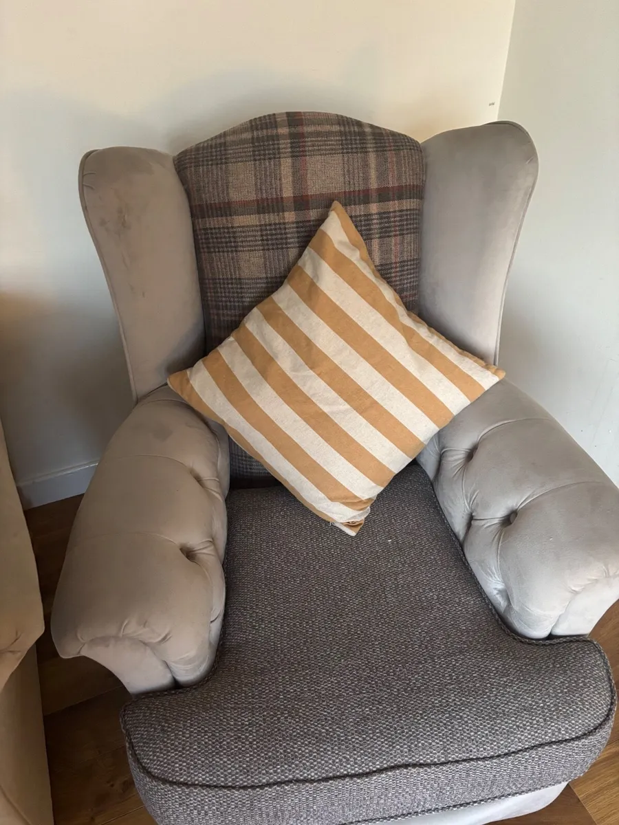 3 seater Couch and chair - Image 3