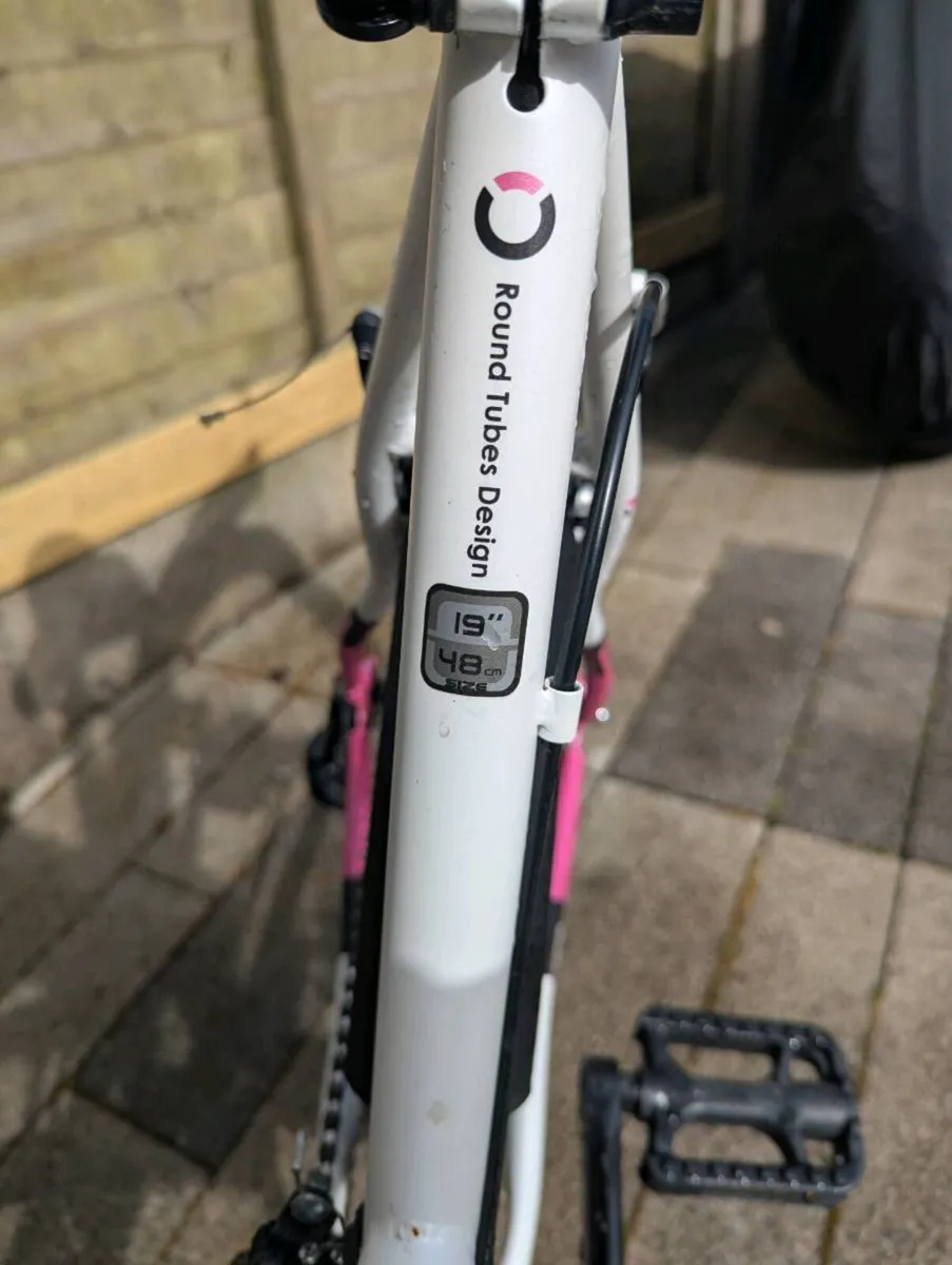 Boy and girl bikes - Image 3